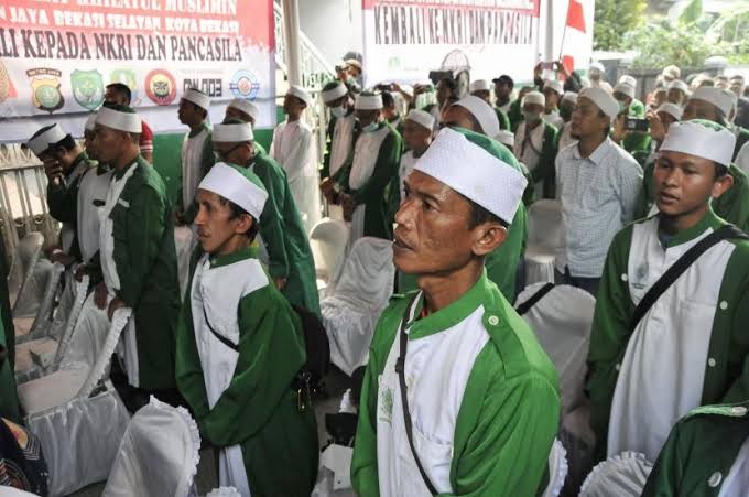 Mengapresiasi Eks Anggota Khilafatul Muslimin Ikrar Setia pada NKRI dan Pancasila